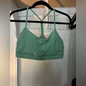Lululemon green sports bra